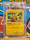 Pikachu Beckett 8.5 carta con error